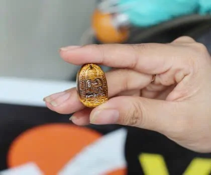 Phật bản mệnh đá mắt mèo nhỏ - Tuất + Hợi (A Di Đà) S6484-8